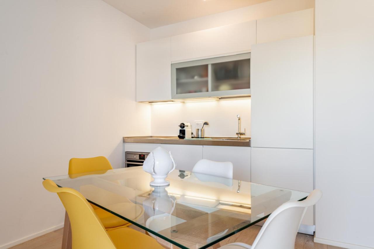 Cala Paura Seaview Apartment With Parking 폴리나노 아마레 외부 사진