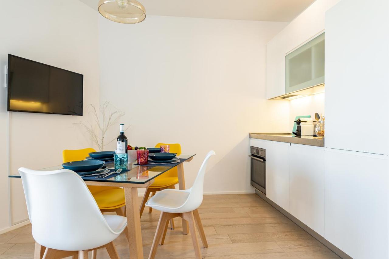 Cala Paura Seaview Apartment With Parking 폴리나노 아마레 외부 사진