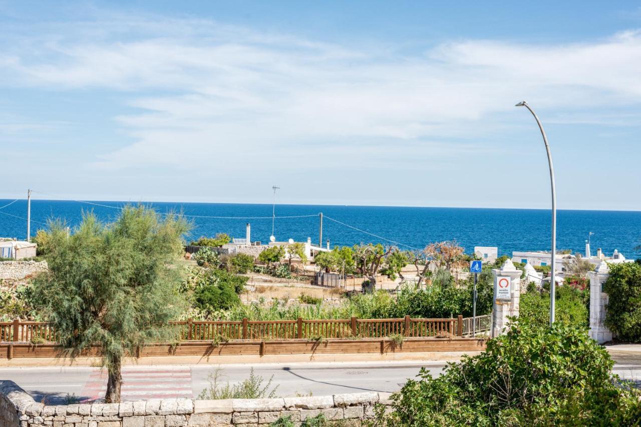 Cala Paura Seaview Apartment With Parking 폴리나노 아마레 외부 사진